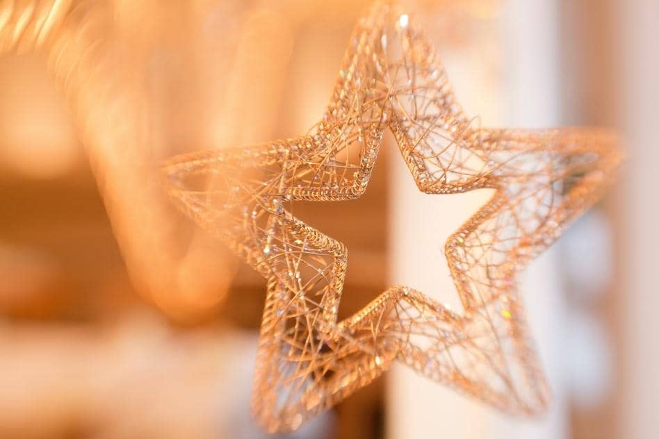 Advent Dekoration Stern  Hotel Maier Advent Dekoration Stern