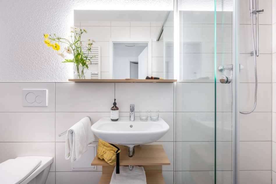 Badezimmer in der FeWo Nest Badezimmer FeWo Nest Hotel Friedrichshafen