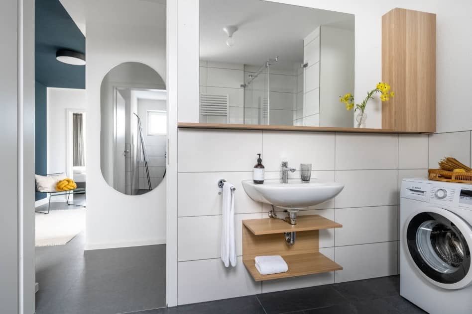 Badezimmer der FeWO Stube im Hotel Friedrichshafen Badezimmer Stube Hotel Friedrichshafen